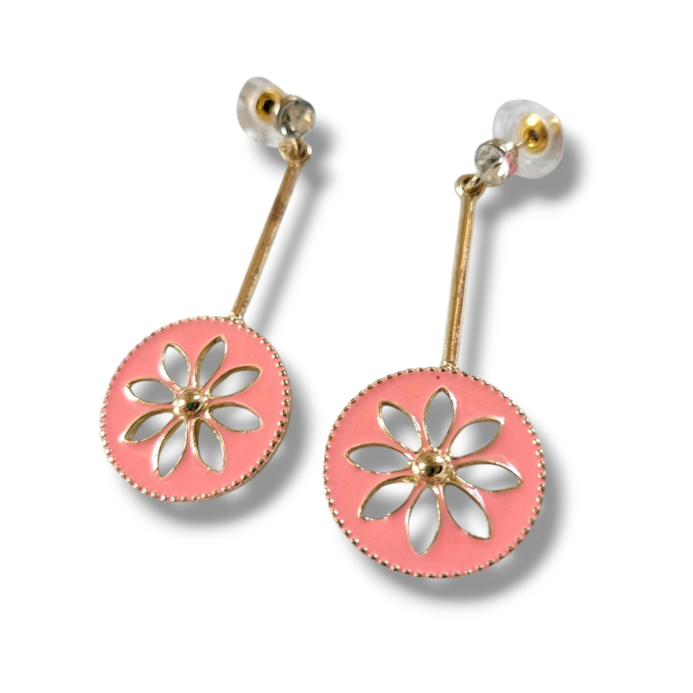 NWOT Elegant Gold Tone Peach Enamel Floral Drop Earrings